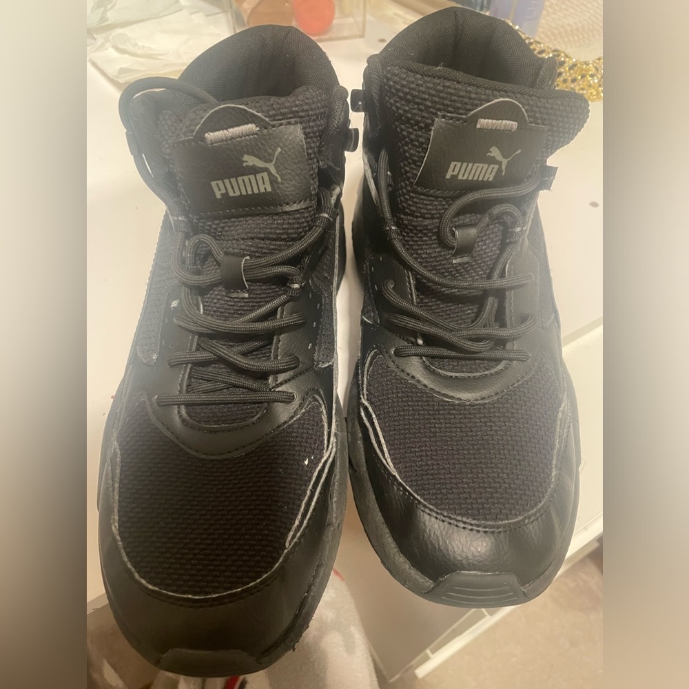 Puma x-ray speed WTV mid winter black (size 9.5)